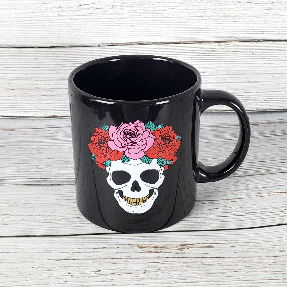 TMD Holdings Candy Skull Large Coffee Mug